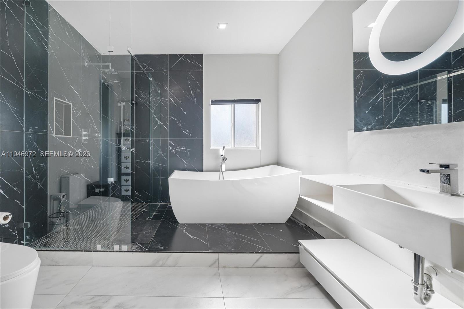 EASTERN SHORES - Residential