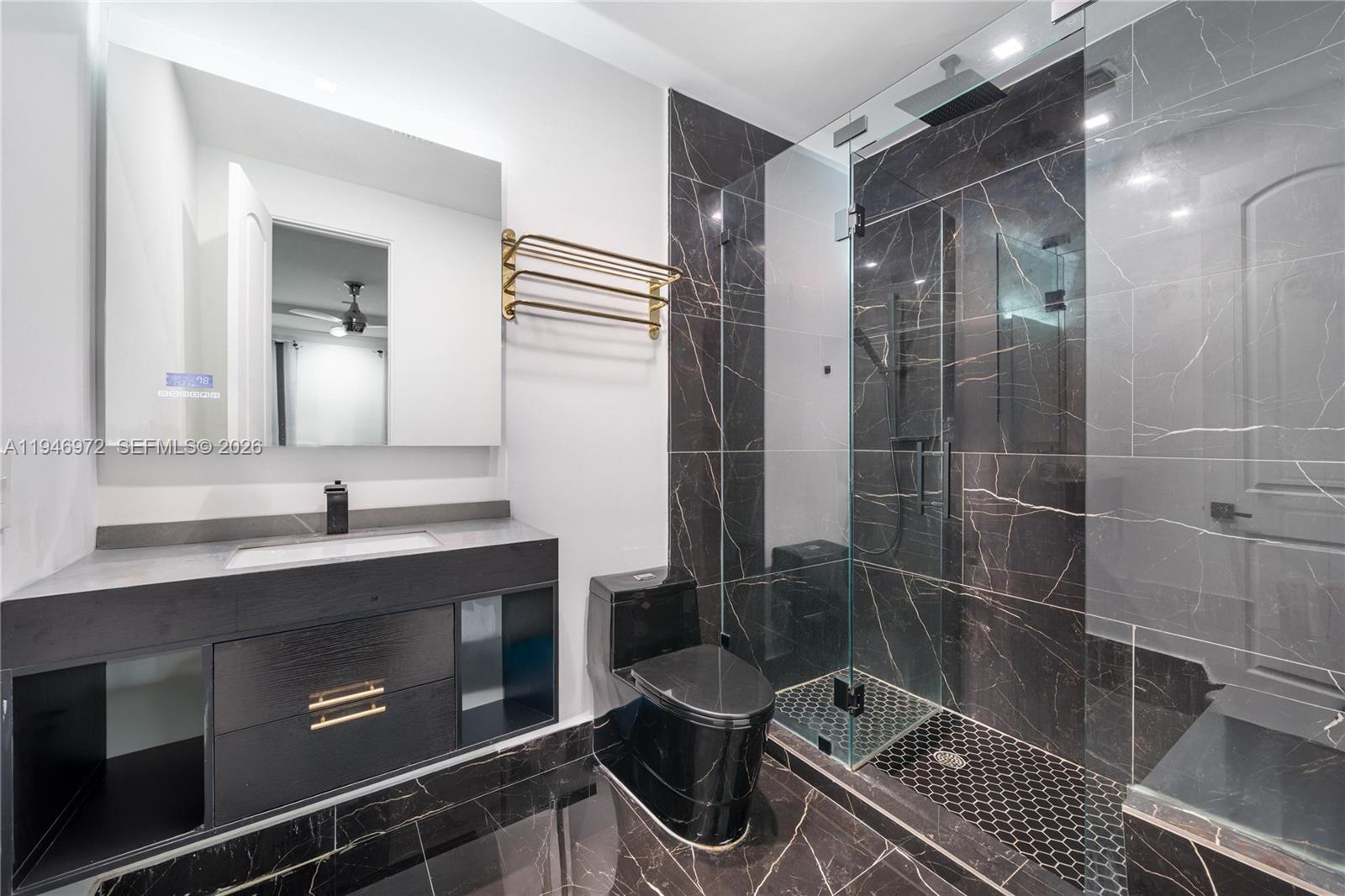 EASTERN SHORES - Residential