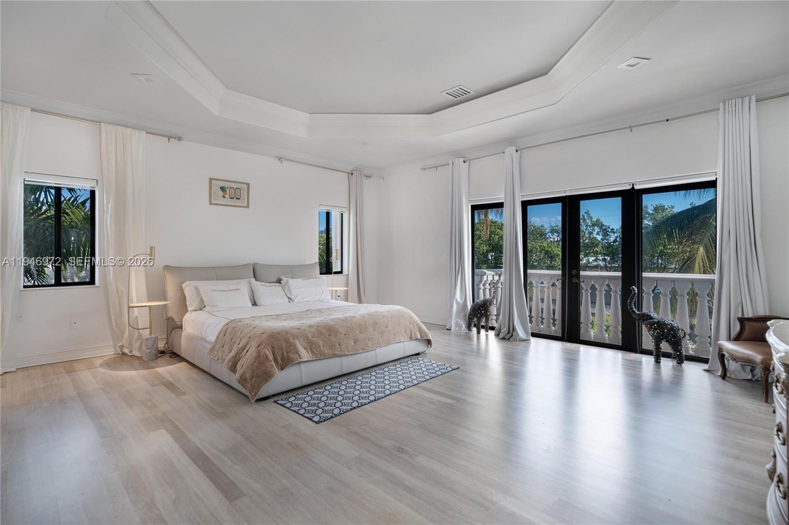 EASTERN SHORES - Residential