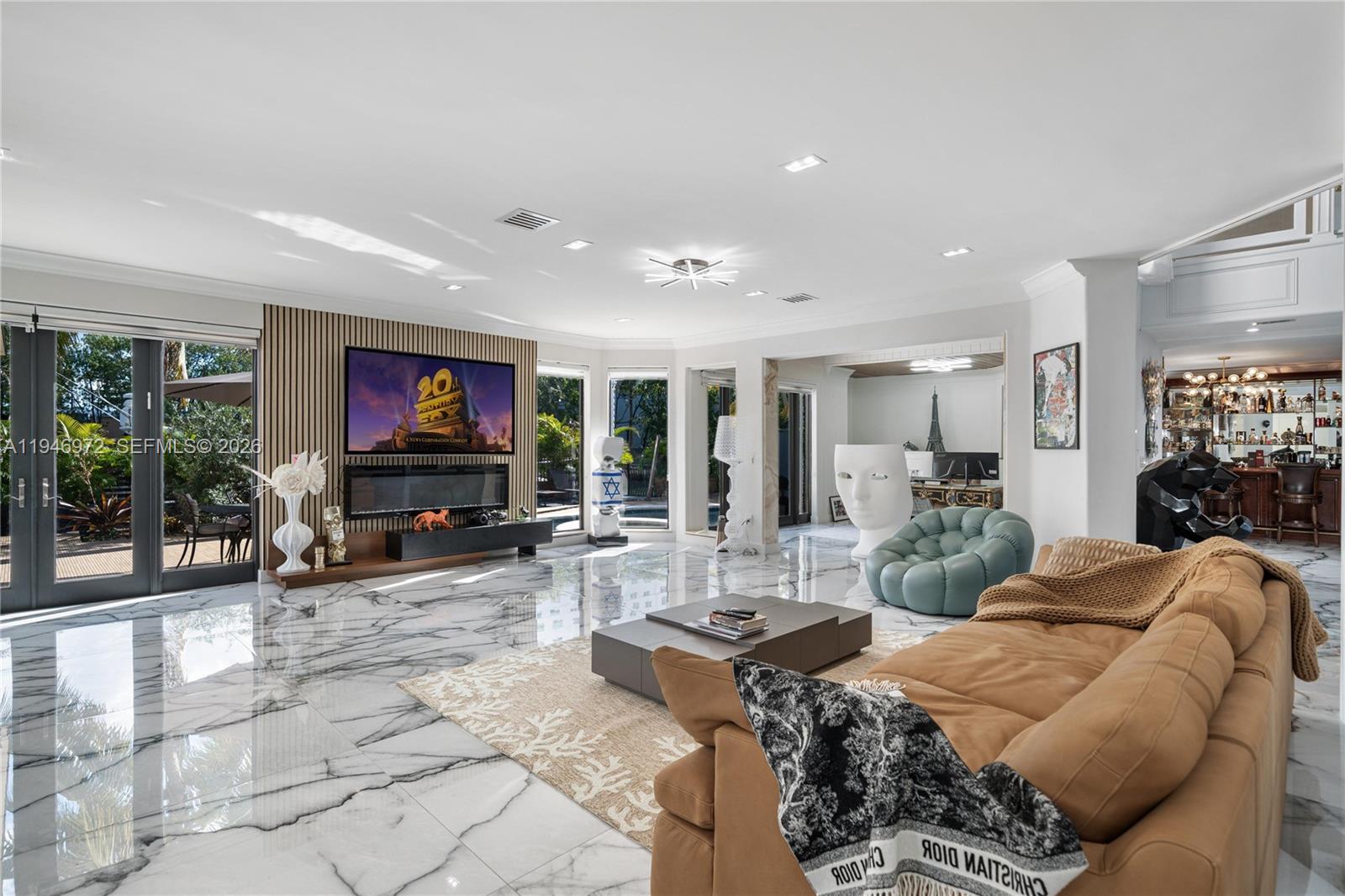 EASTERN SHORES - Residential