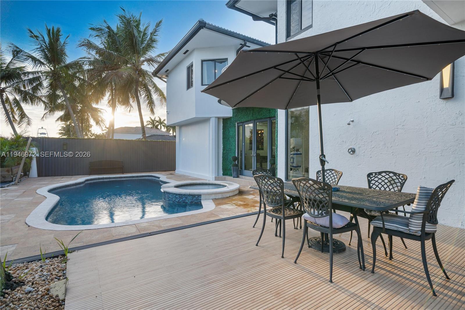 EASTERN SHORES - Residential