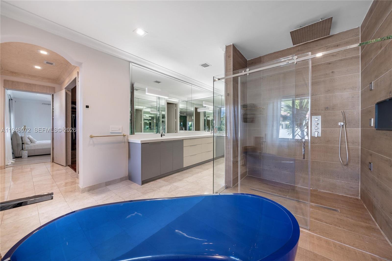 EASTERN SHORES - Residential