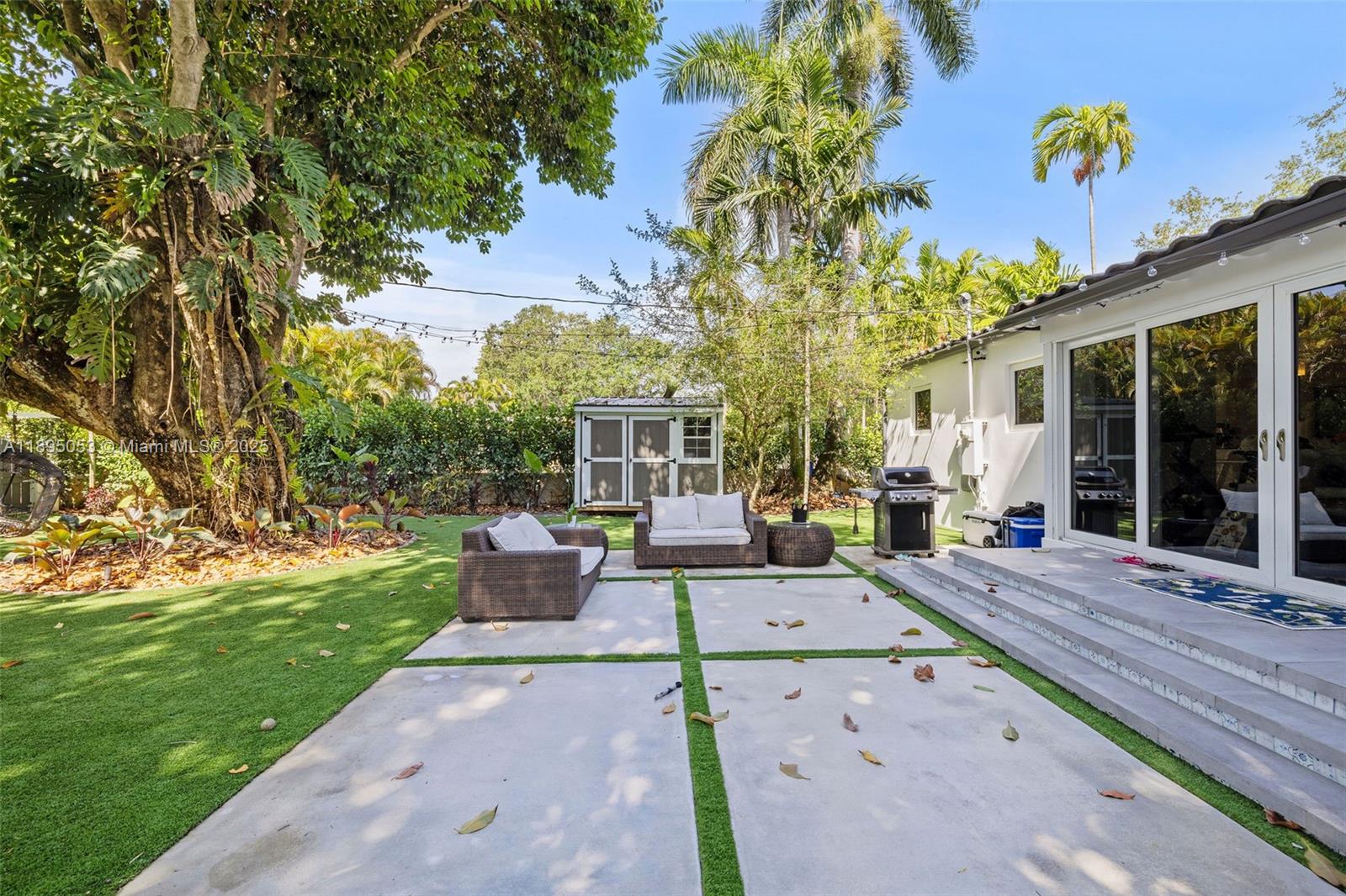 DUNNINGS MIAMI SHORES EXT - Residential Lease