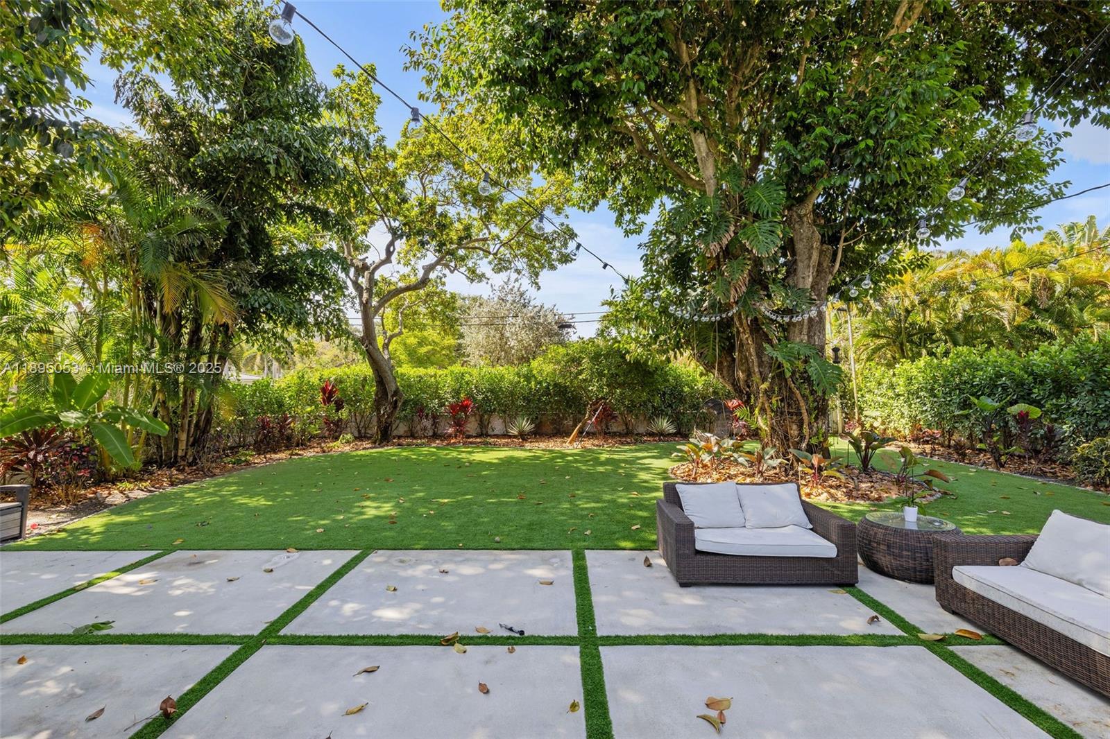 DUNNINGS MIAMI SHORES EXT - Residential Lease