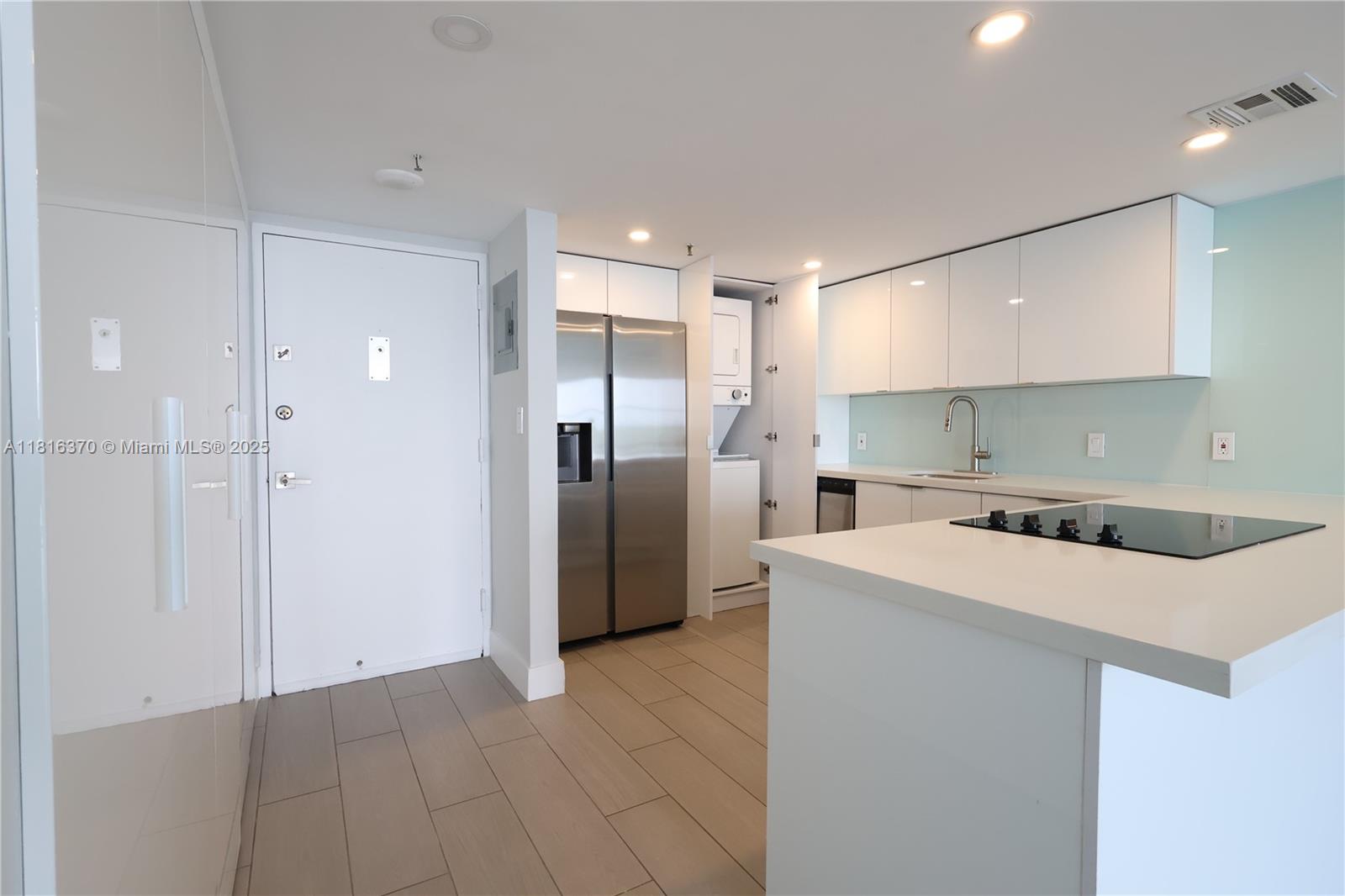 20515 E Country Club Dr 543