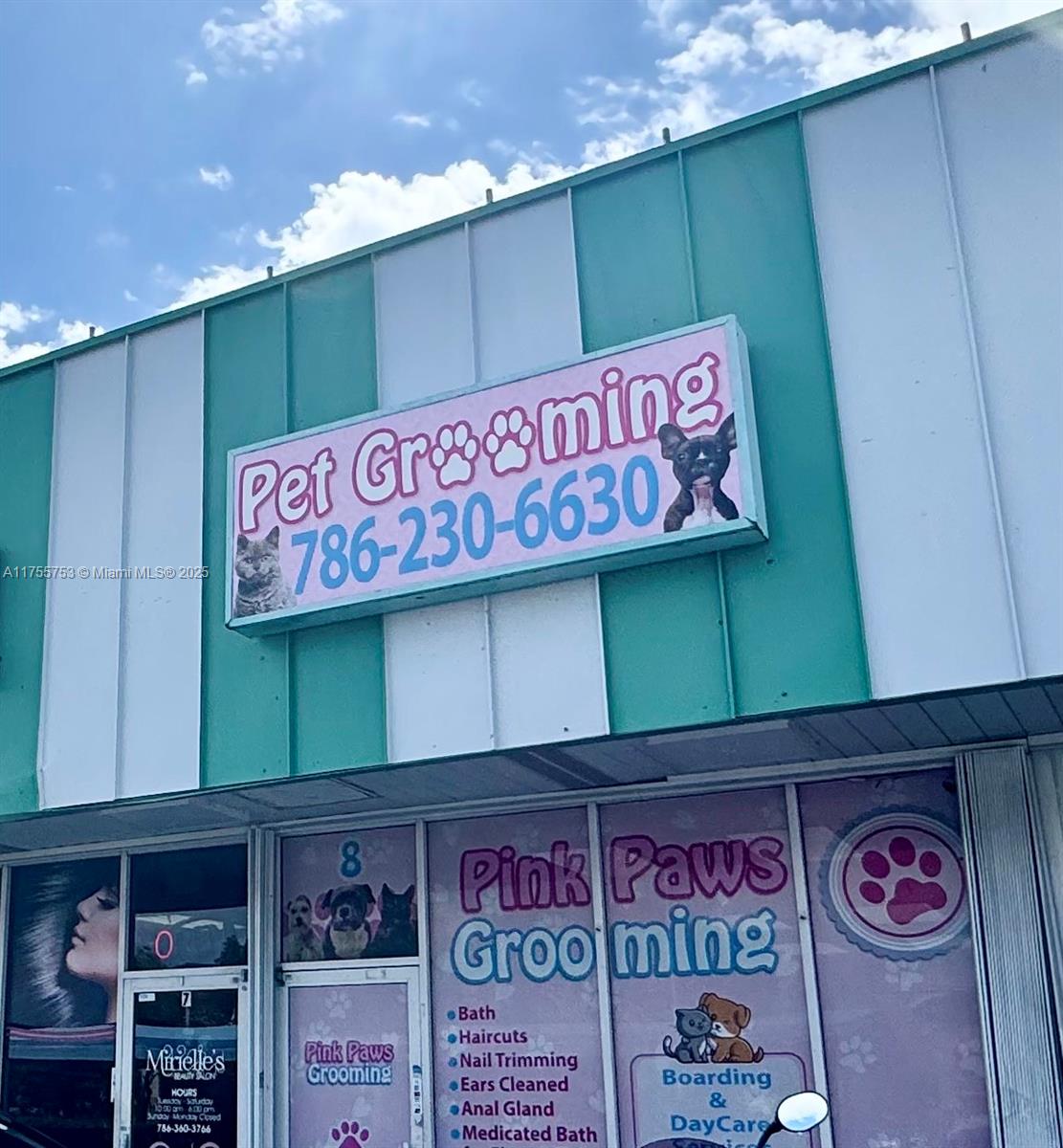 Exciting Business Opportunity – Established for 9 Years in a Prime Location!
For sale: A well-established and profitable business located in a high-traffic area, offering an excellent opportunity for entrepreneurs and foreign investors. This business has been running successfully for 9 years, with a loyal and growing customer base. The current owners are selling because they wish to return to their native country to be with their family. Business: Includes all inventory, licenses, and a valuable client list.Training Provided: The owners are willing to train the new owner and staff to ensure a smooth transition
Diverse Revenue Streams: In addition to grooming, the business holds a license to sell pets, offering multiple