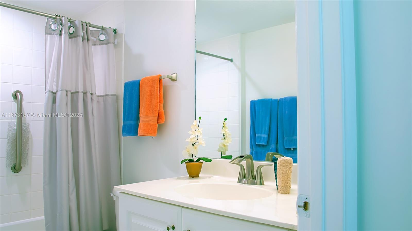 MARINA BAY CLUB CONDO HOT - Residential Lease