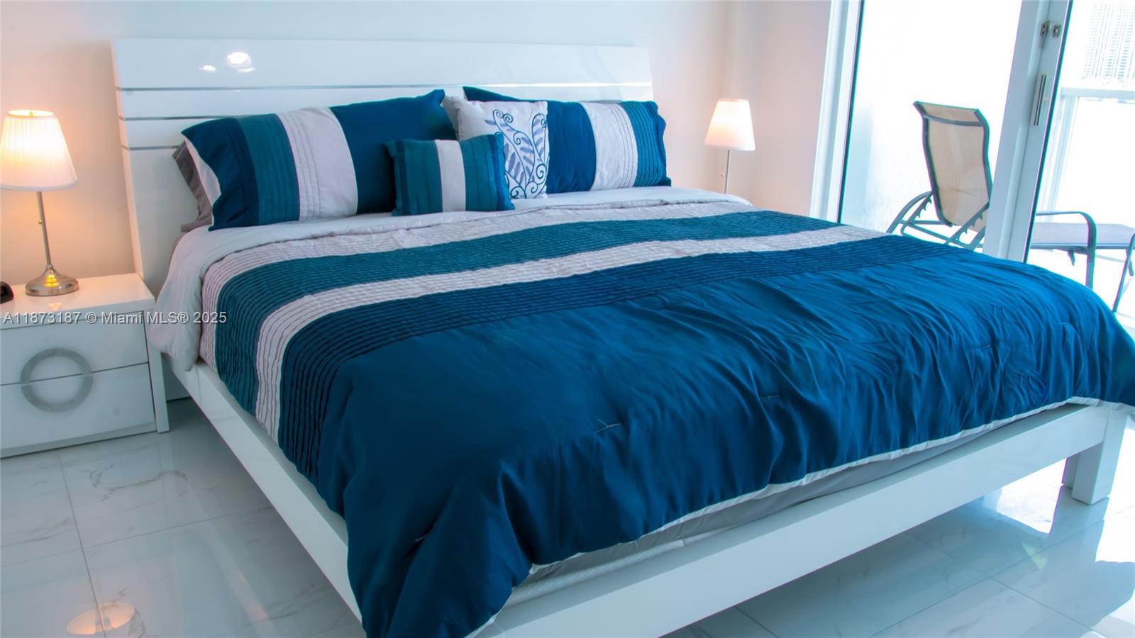 MARINA BAY CLUB CONDO HOT - Residential Lease