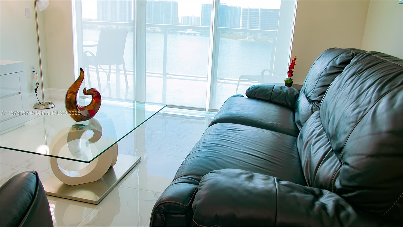 MARINA BAY CLUB CONDO HOT - Residential Lease