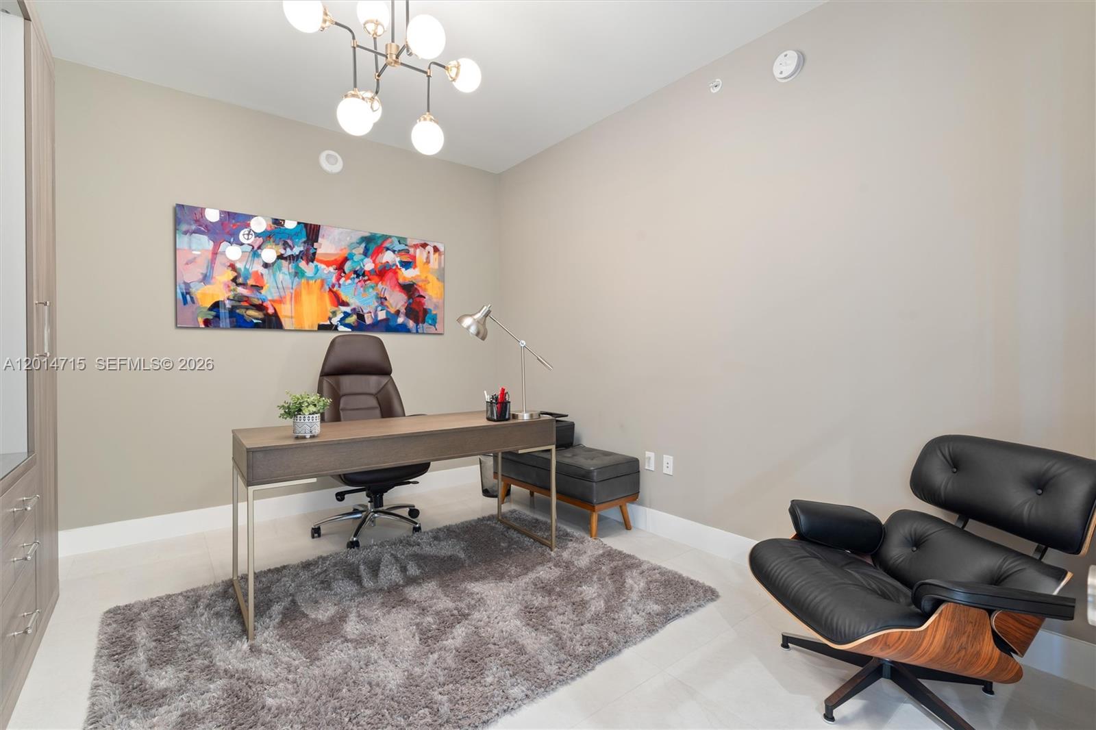 100 LAS OLAS CONDO - Residential
