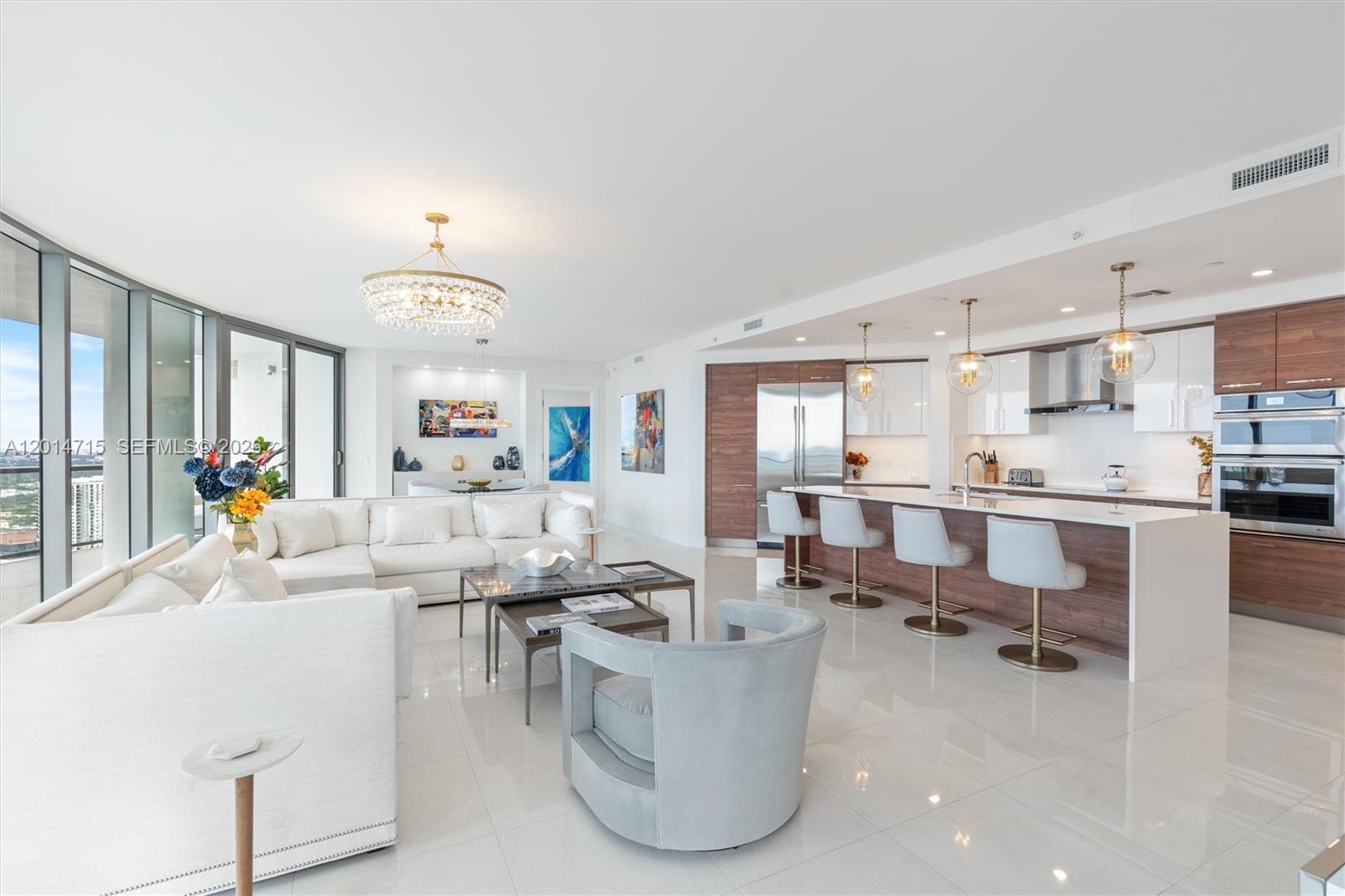 100 LAS OLAS CONDO - Residential