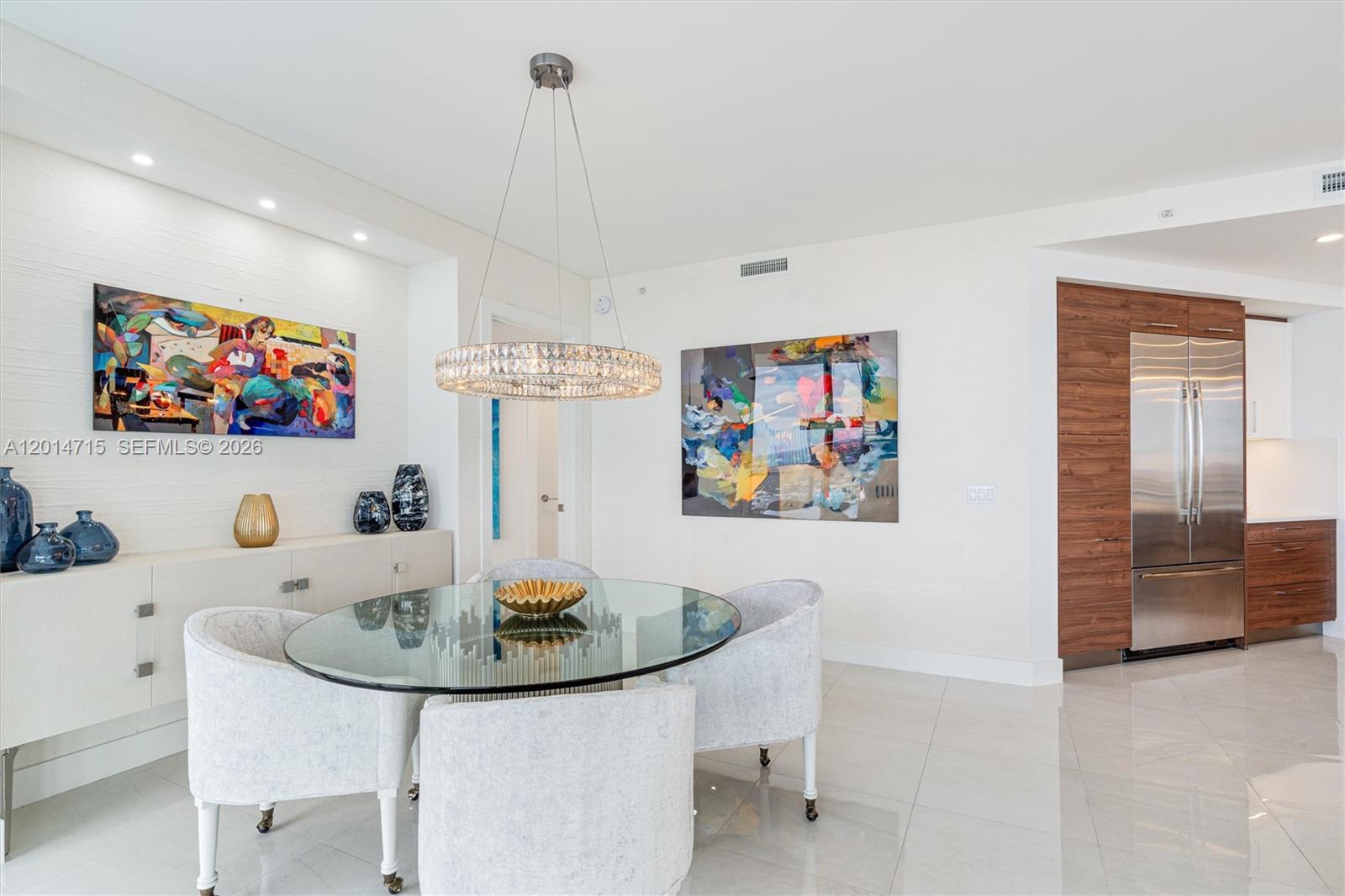 100 LAS OLAS CONDO - Residential