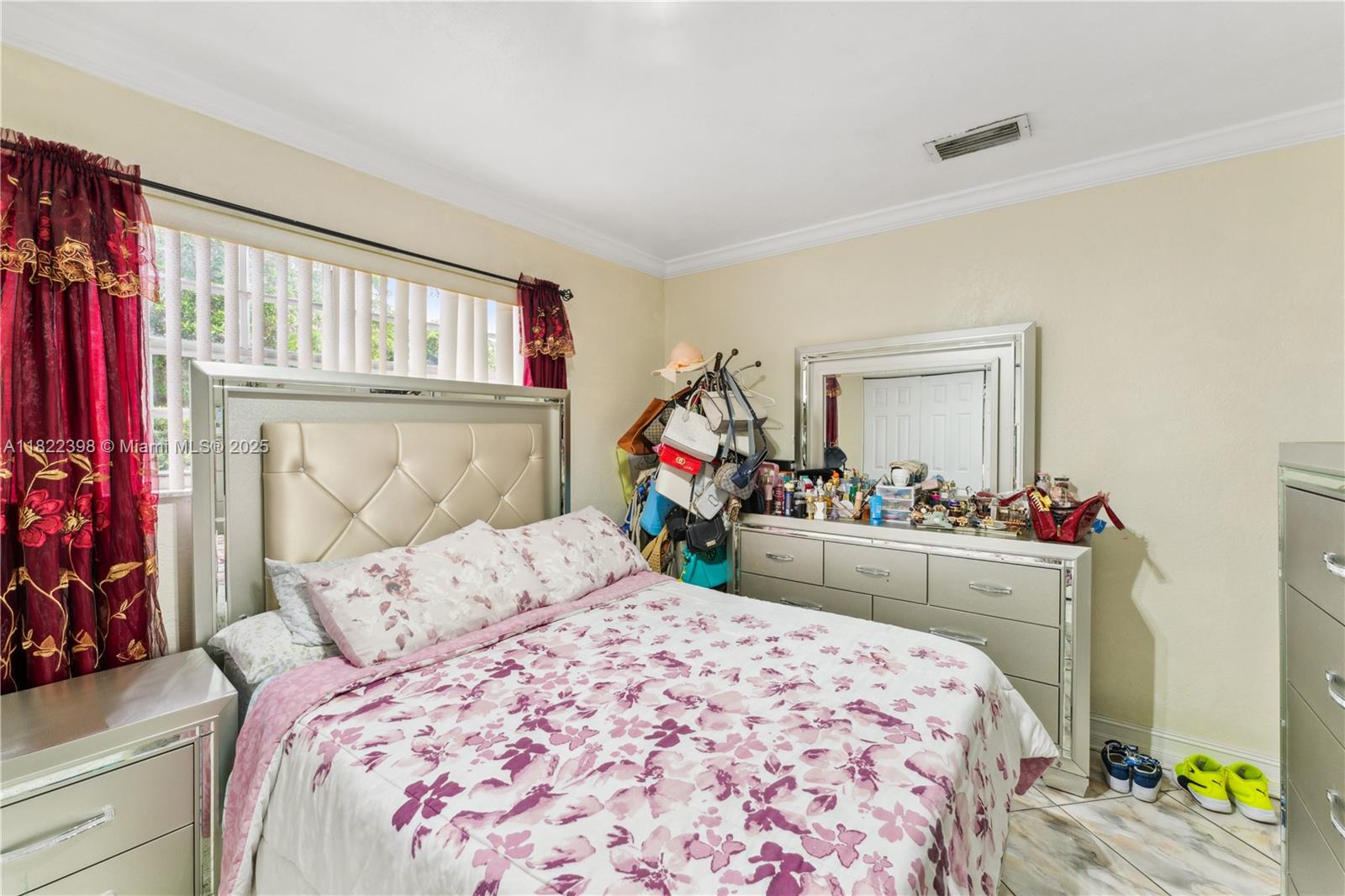 THE TROPICS AMD - Residential