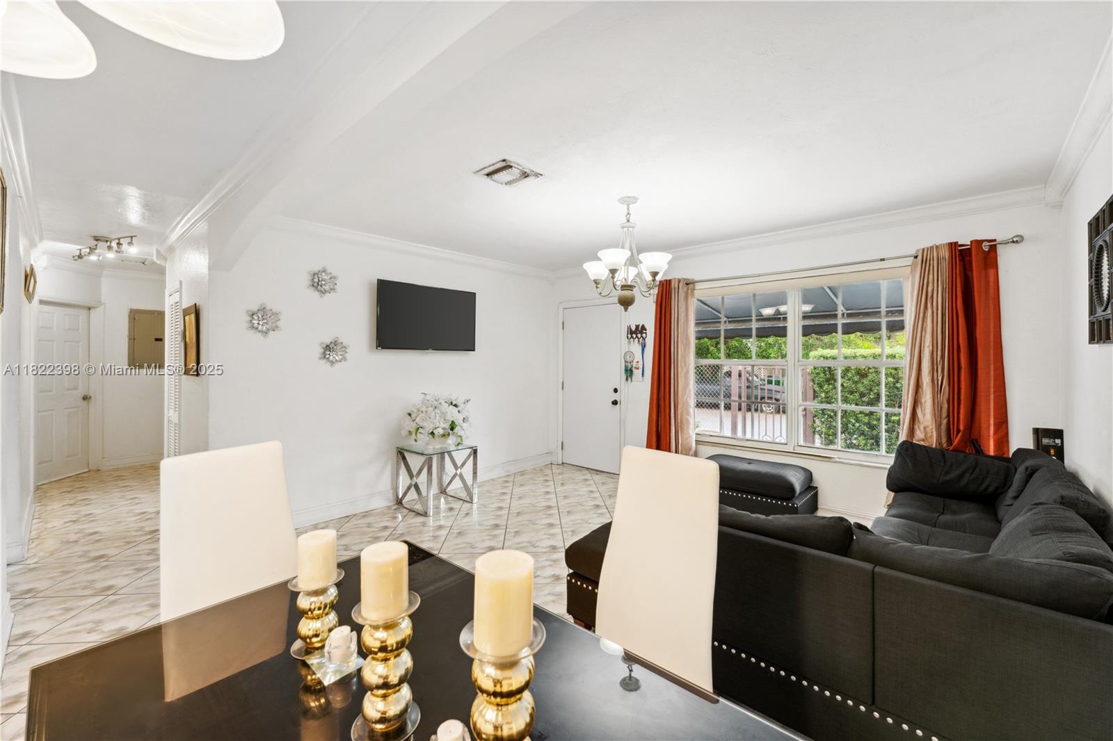 THE TROPICS AMD - Residential