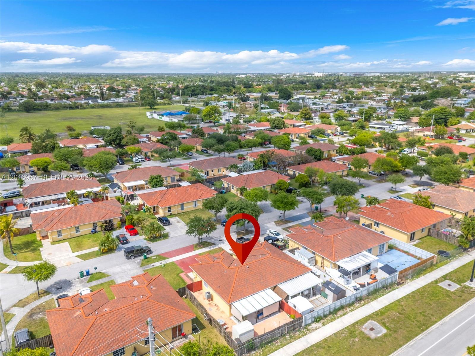 IVON CONDO - Residential