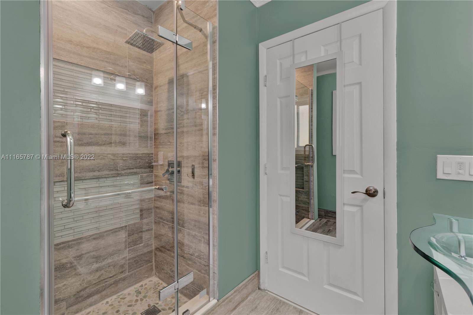 MILON VENTURE - Residential