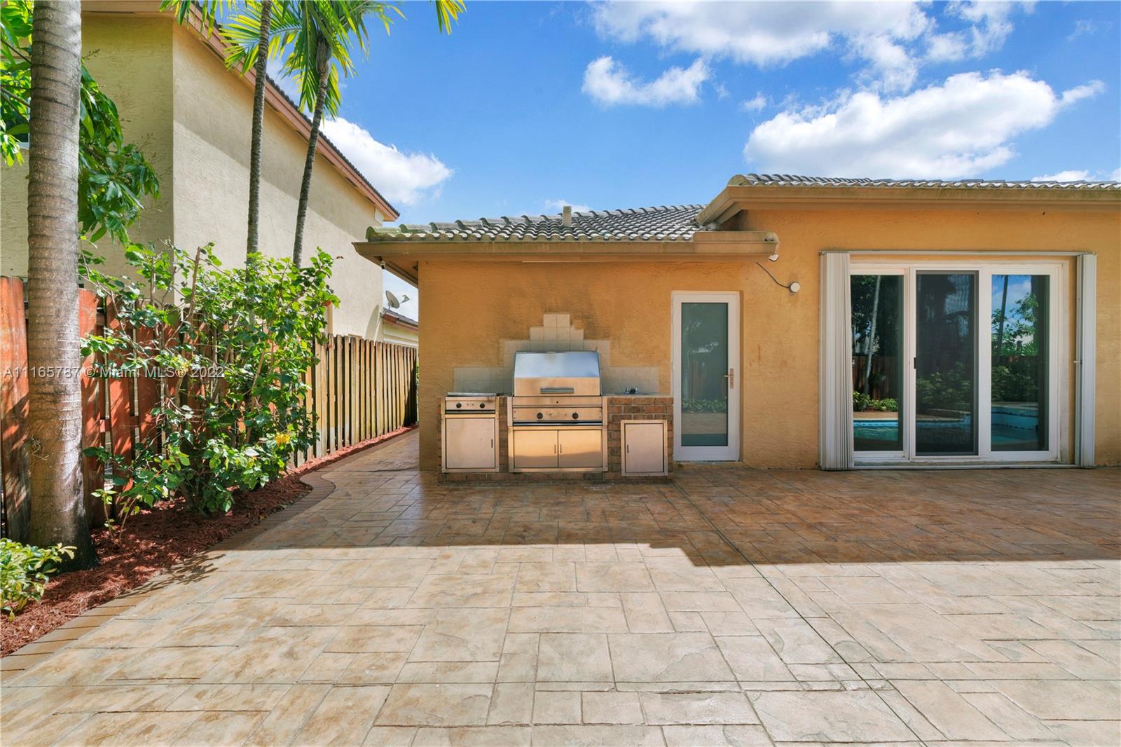 MILON VENTURE - Residential