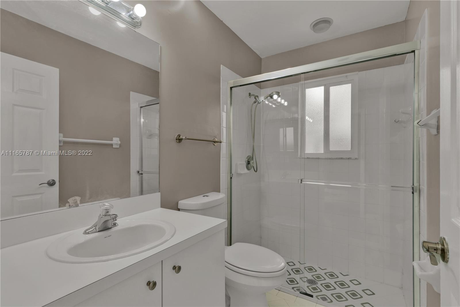 MILON VENTURE - Residential