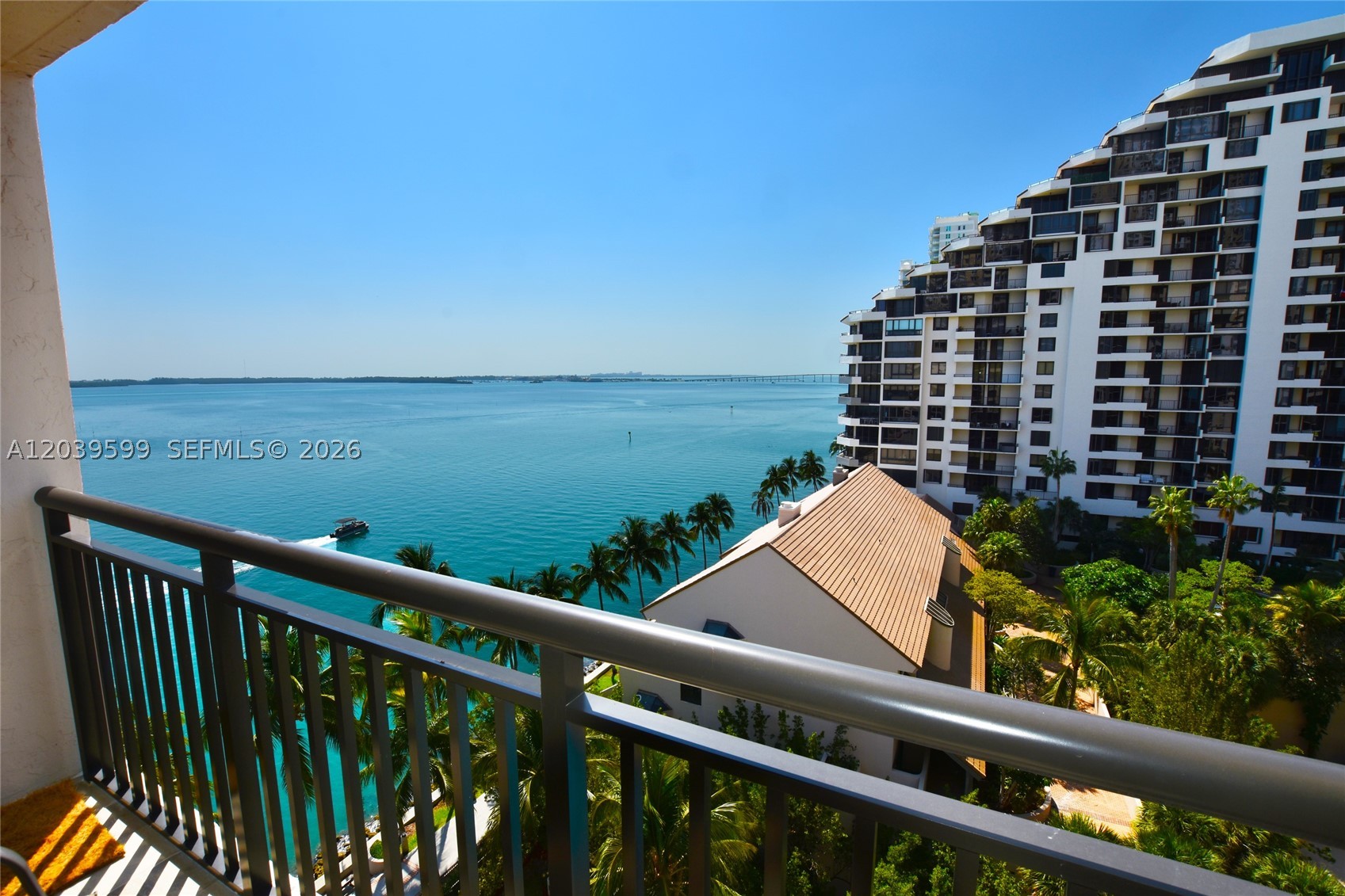 540 Brickell Key Dr 1025