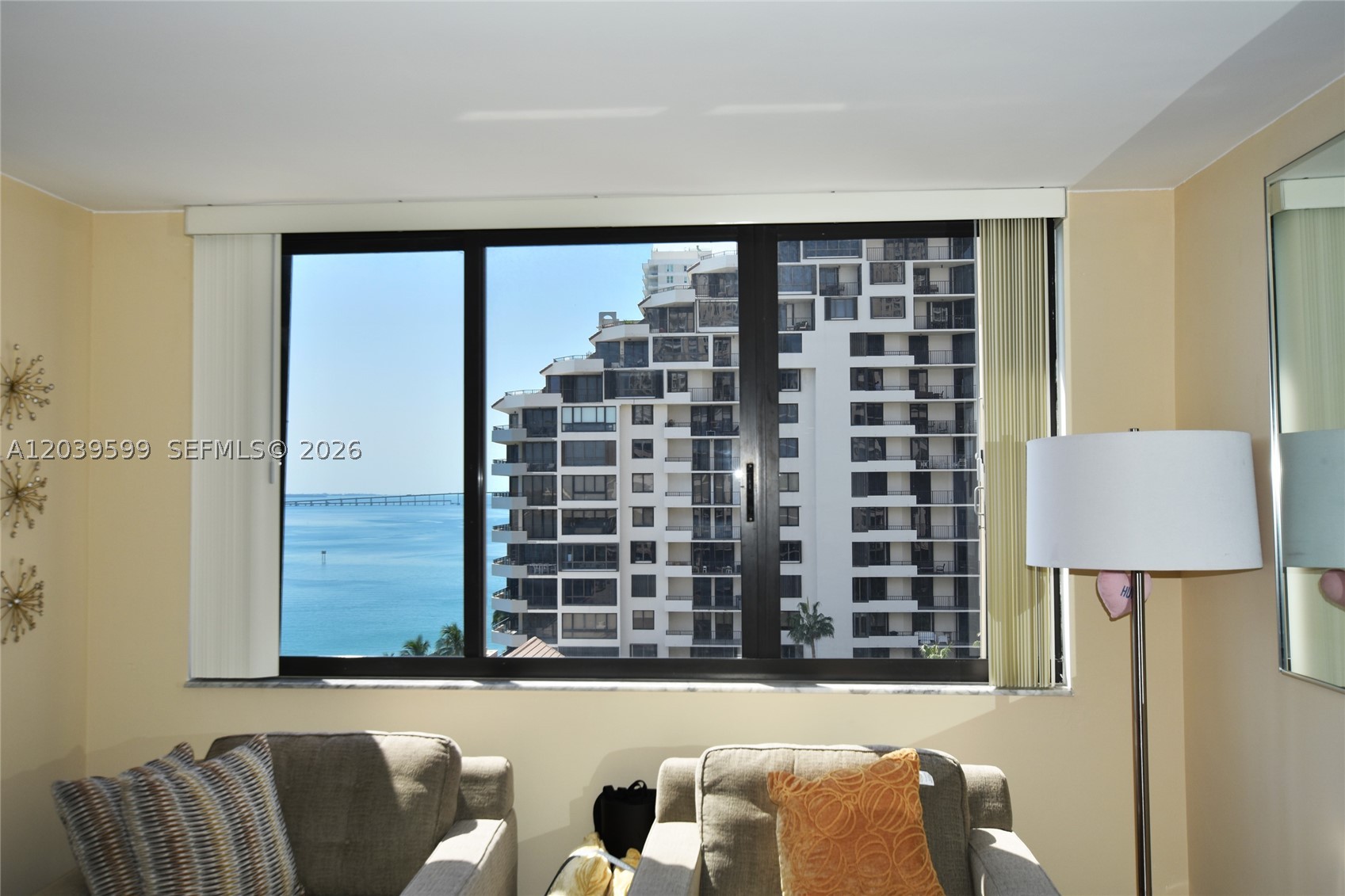 540 Brickell Key Dr 1025