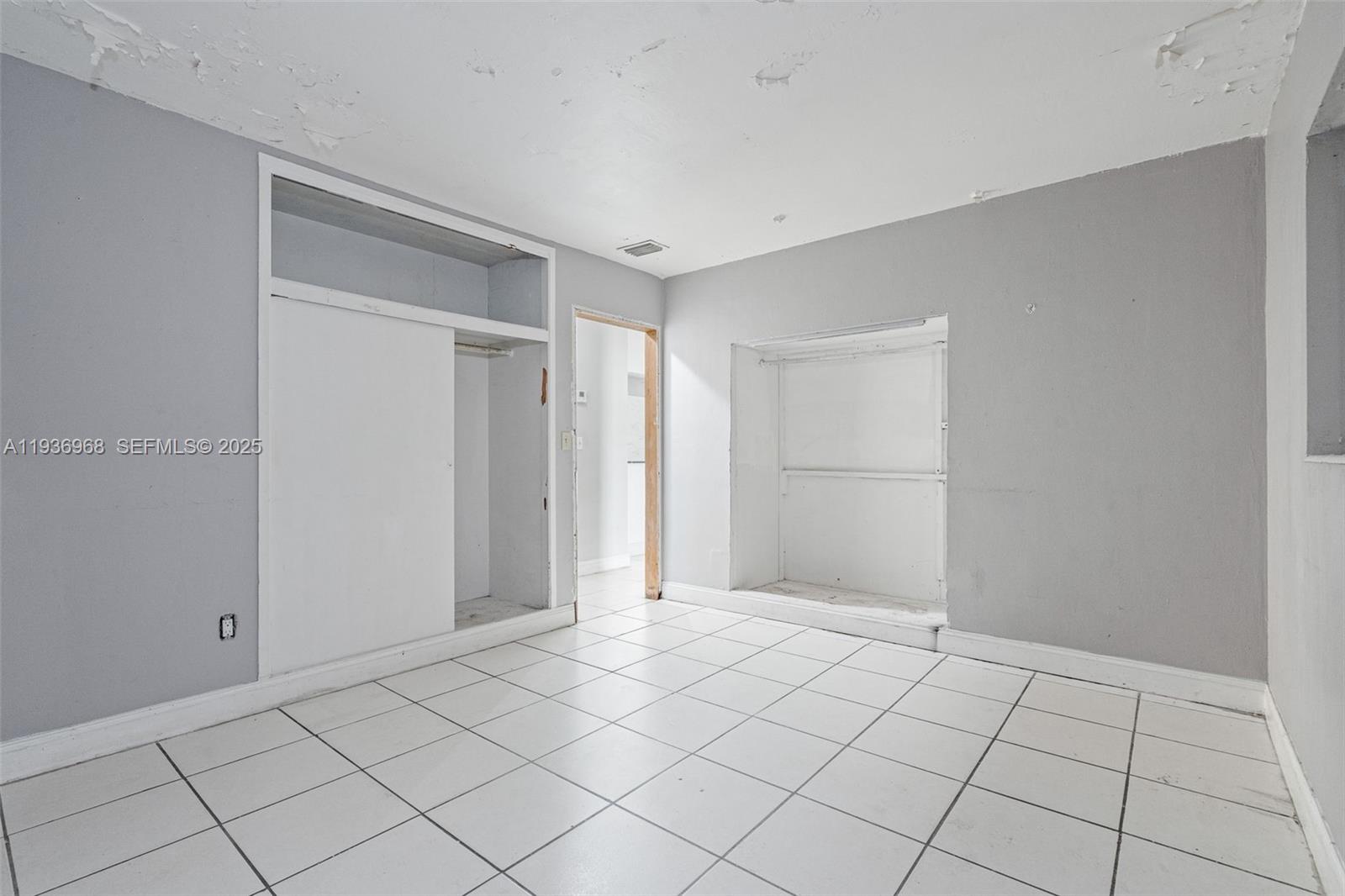 LAKE LUCERNE SEC 3 - Residential