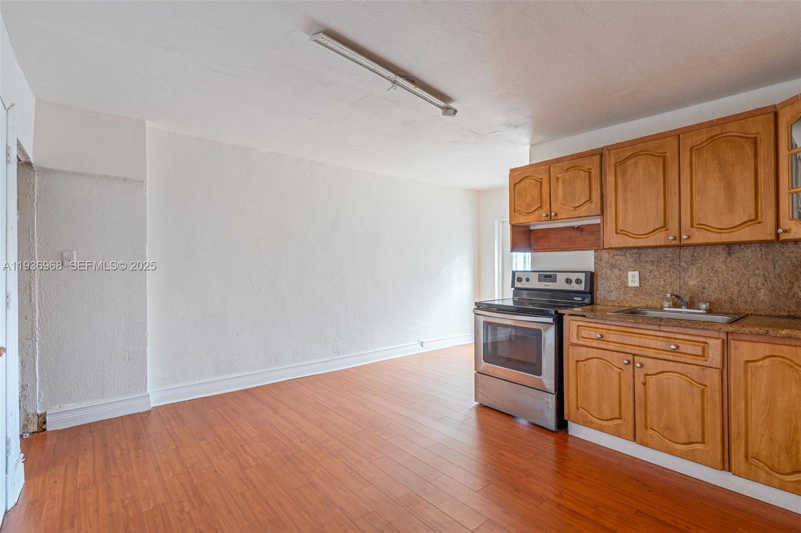 LAKE LUCERNE SEC 3 - Residential