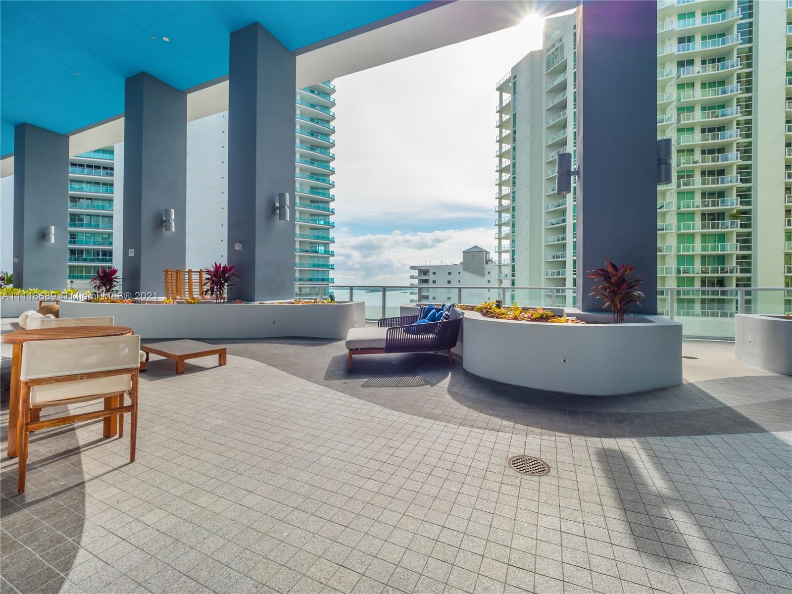 BRICKELLHOUSE CONDO - Residential