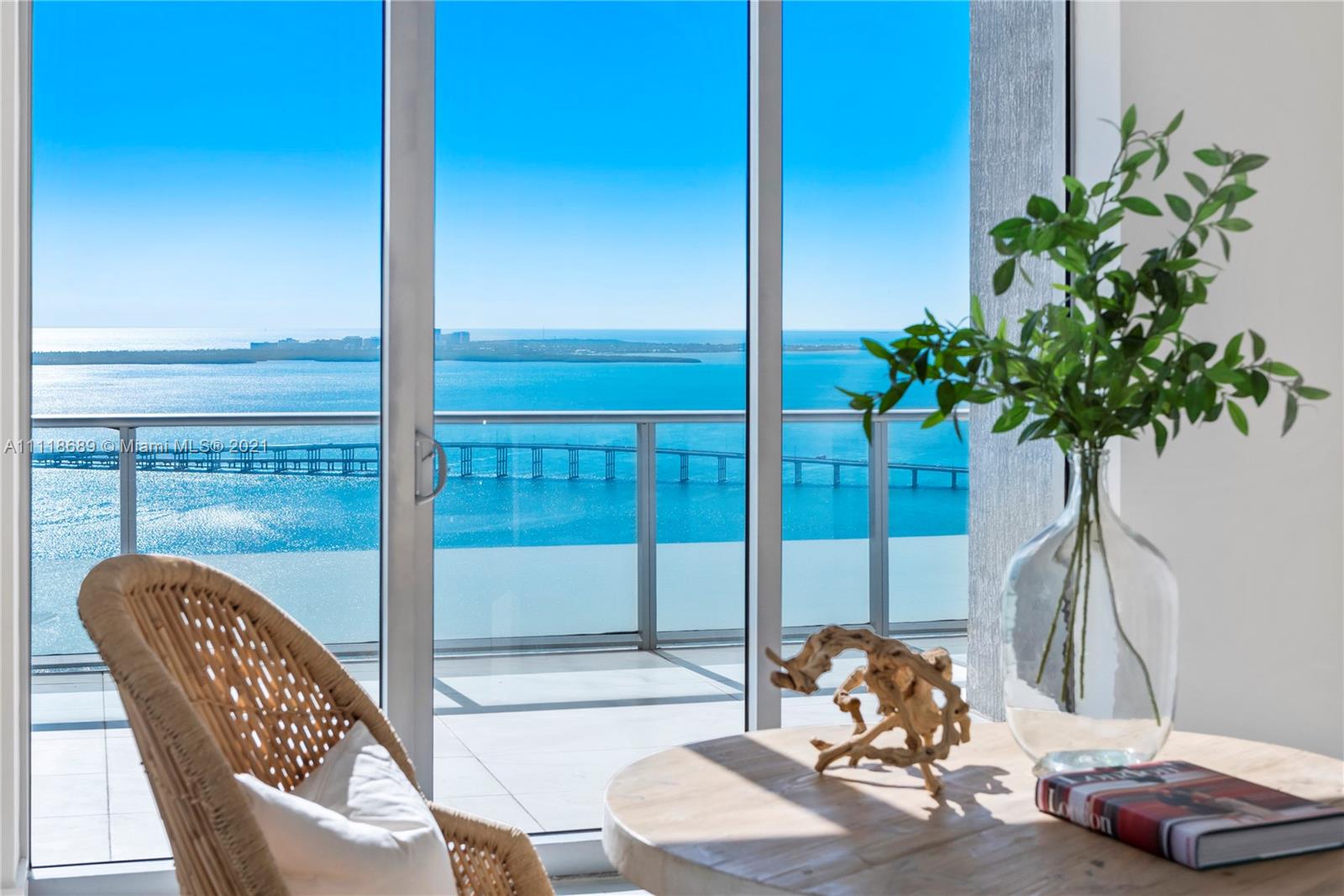 BRICKELLHOUSE CONDO - Residential