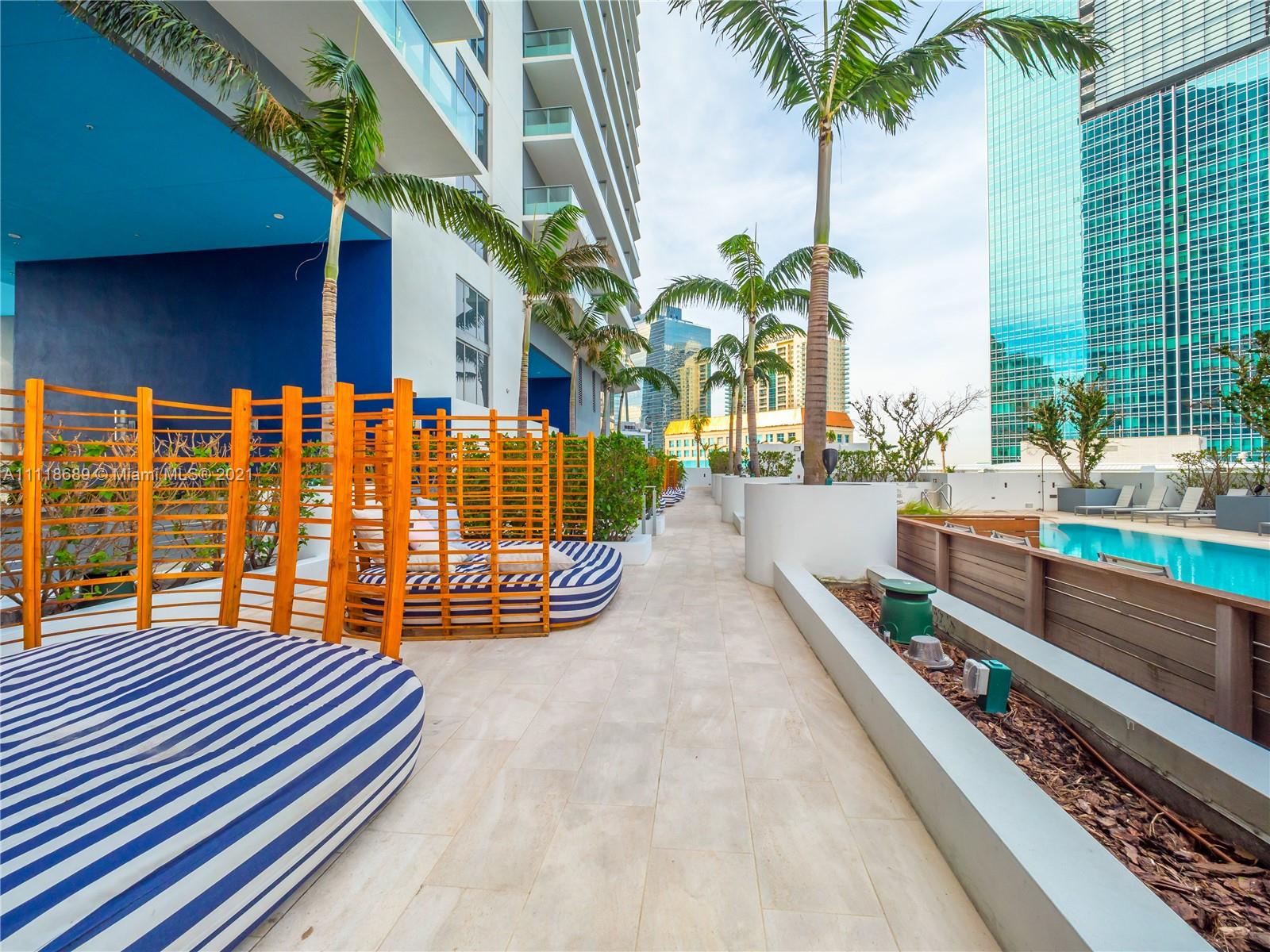 BRICKELLHOUSE CONDO - Residential