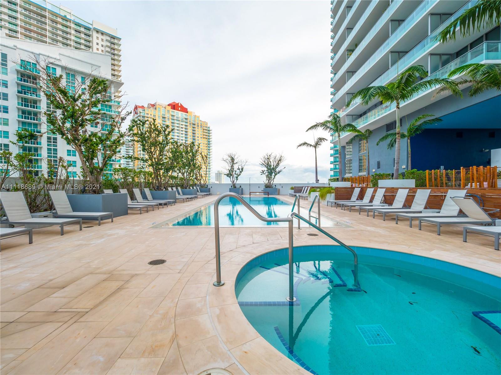 BRICKELLHOUSE CONDO - Residential
