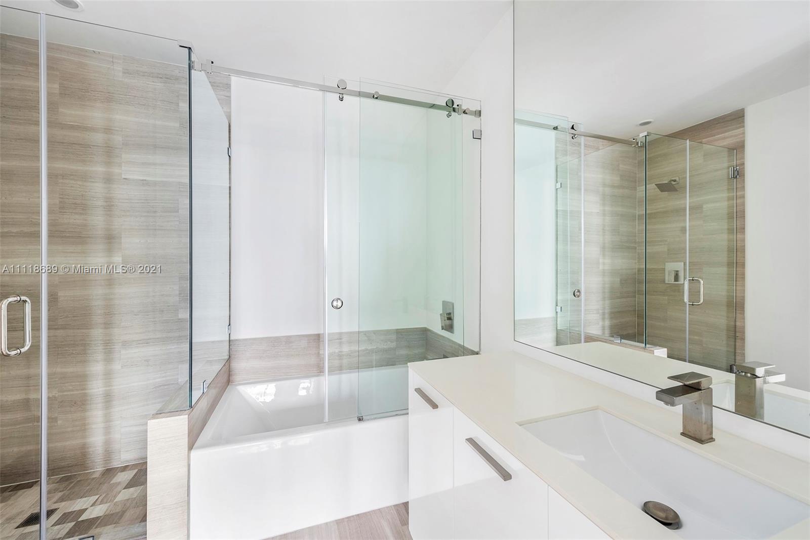 BRICKELLHOUSE CONDO - Residential