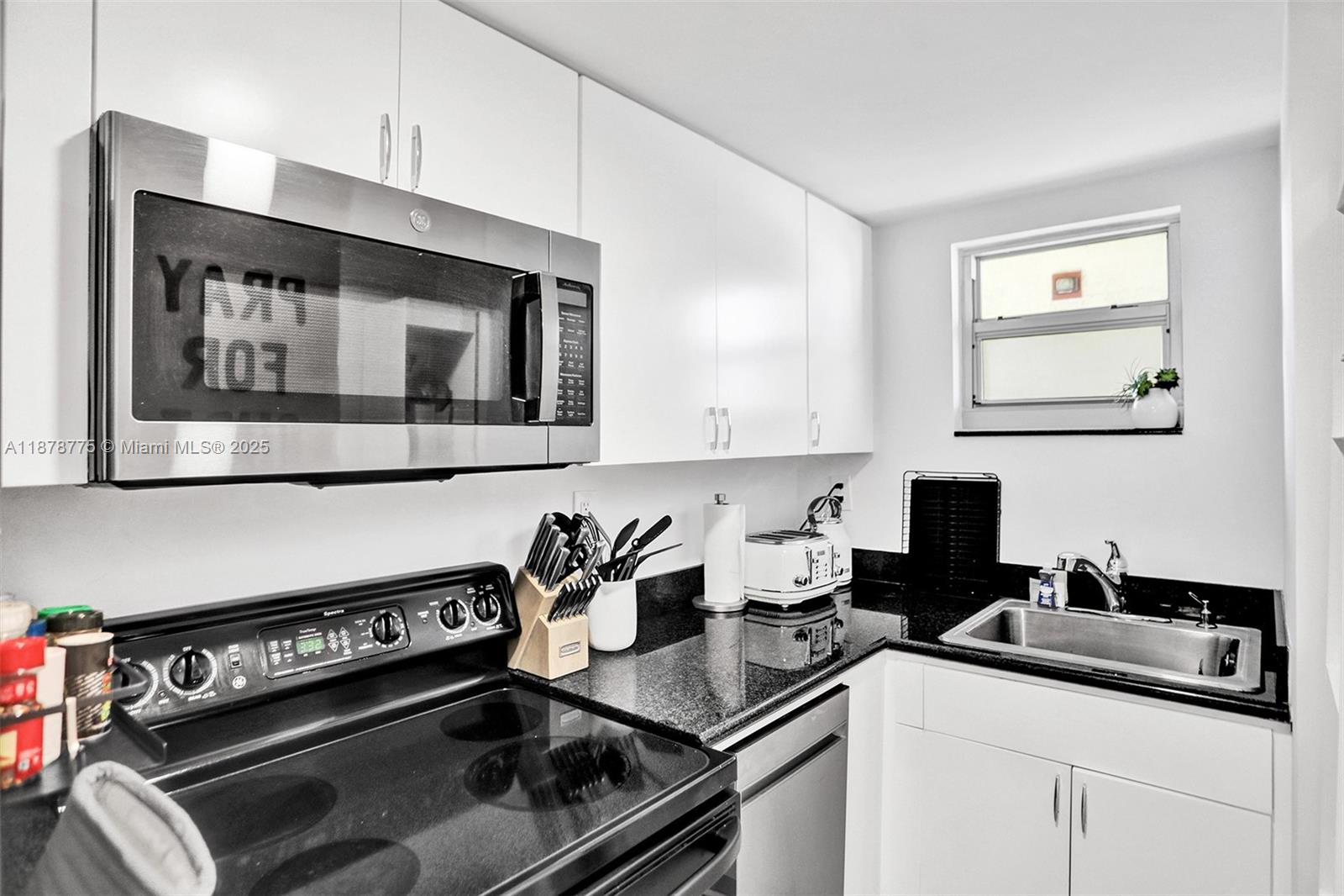THE NEVILLE CONDO - Residential