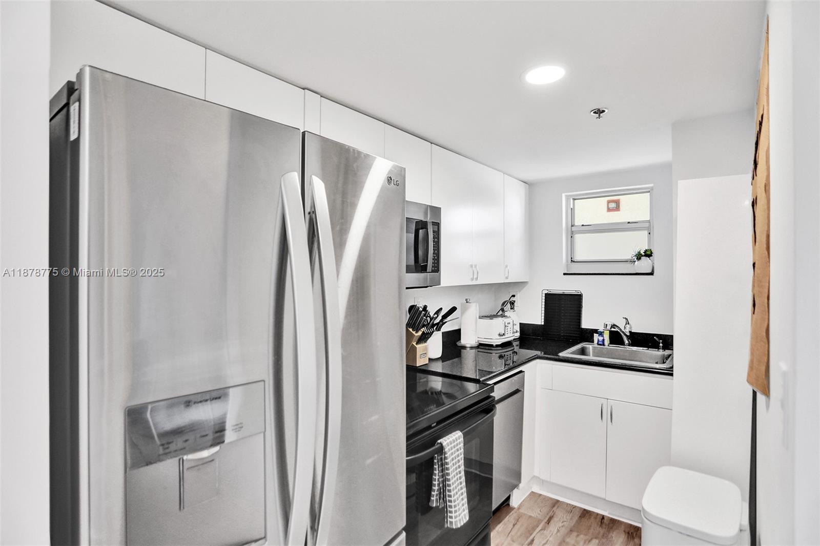 THE NEVILLE CONDO - Residential
