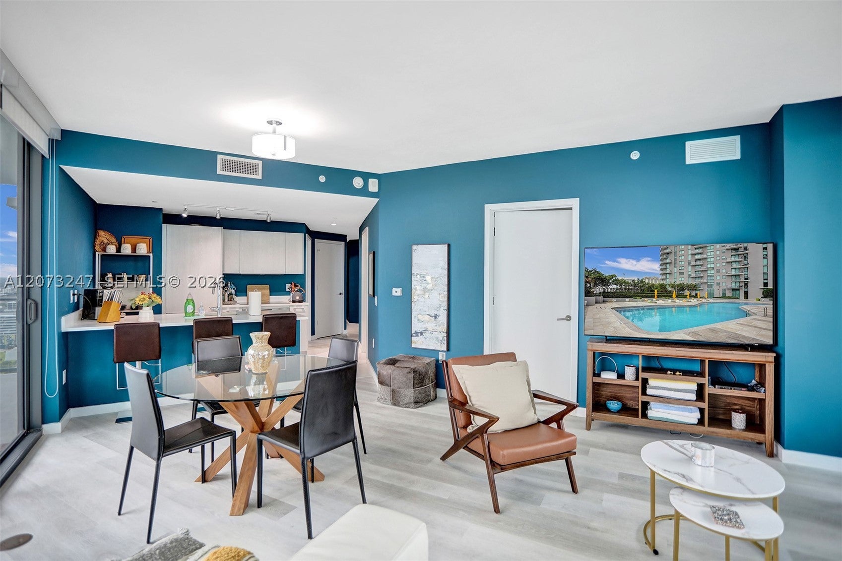 501 NE 31st St 3706