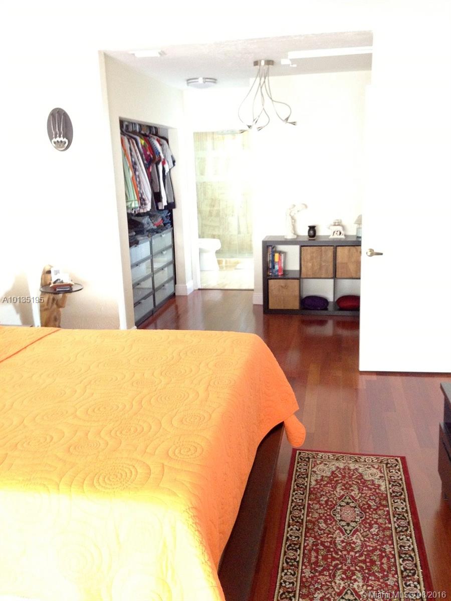 Lakes/Bay Sec 8 - Residential