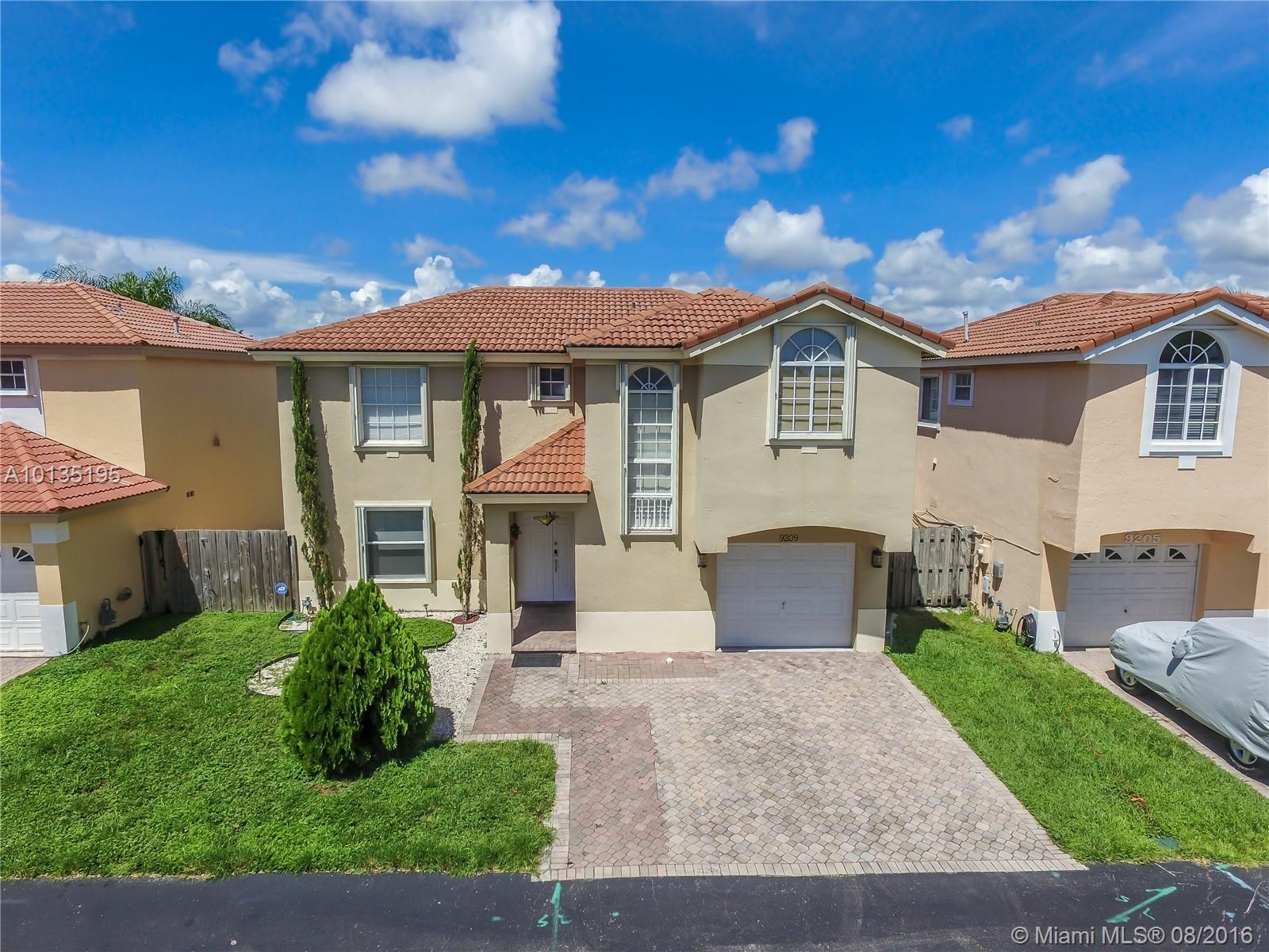 Lakes/Bay Sec 8 - Residential