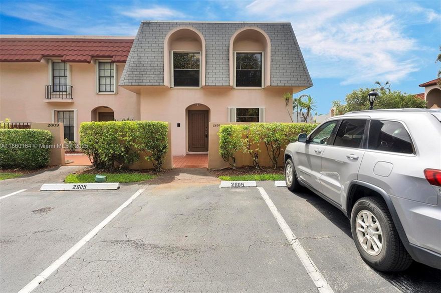 Very well located. Walking distance to shops, shopping centers, restaurants and gym. Not far from Nova University.
refurbished 3bed 2 and a half bathrooms. Association says 3 weeks to approve. New appliances and bathrooms
redone recently. Spacious, with 2000 square feet under air. Fenced backyard. Hurricane shutters on all windows
and doors. LANDLORD REQUIRES RENTERS INSURANCE. Tenant pays water, sewer, trash and light., Landlord pay landscaping and HOA.