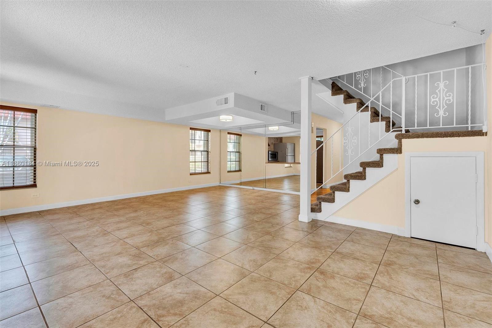 NOVA NORTH CONDOMINIUM 4 - Residential Lease