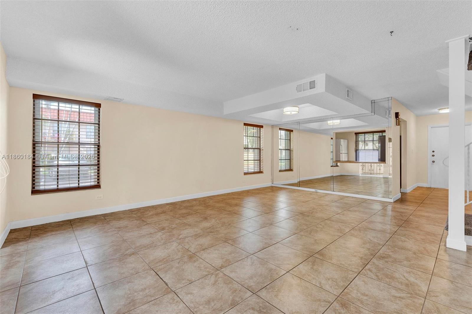 NOVA NORTH CONDOMINIUM 4 - Residential Lease