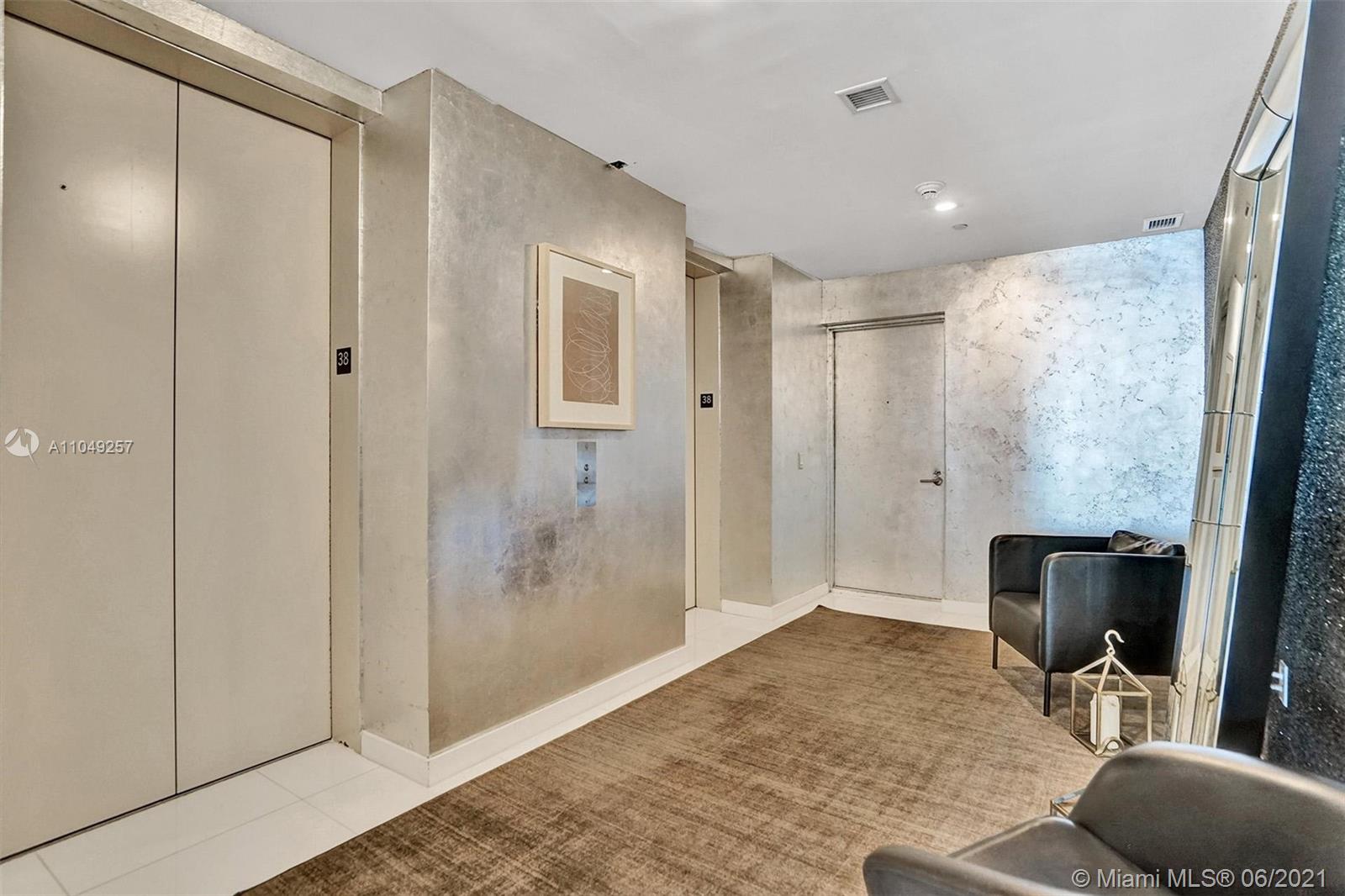 MARQUIS CONDO - Residential