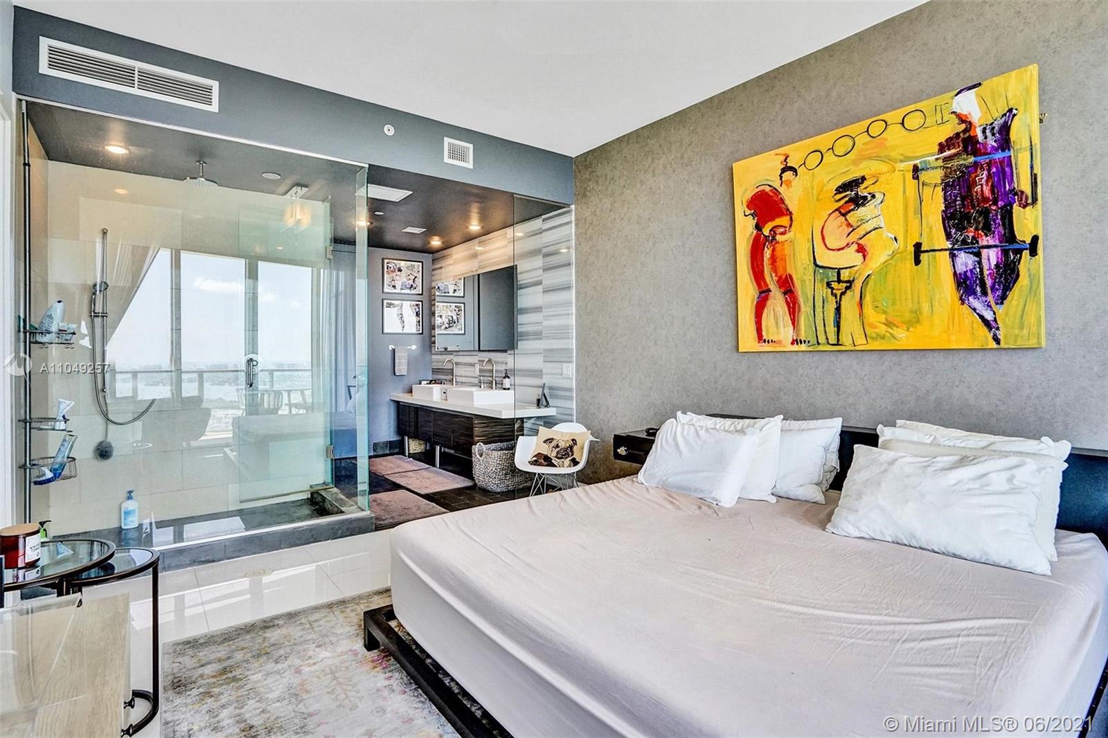 MARQUIS CONDO - Residential