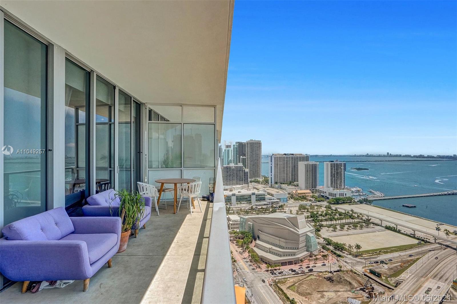 MARQUIS CONDO - Residential