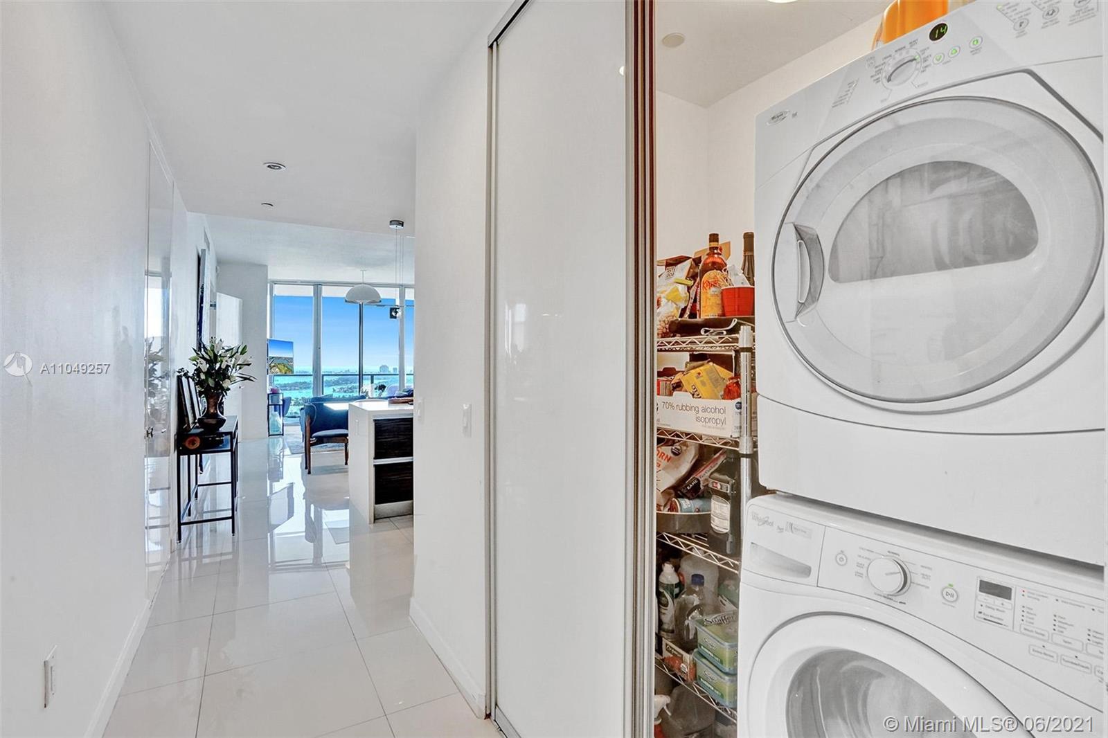 MARQUIS CONDO - Residential