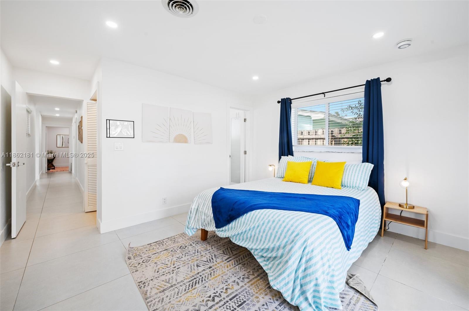GILL ISLES - Residential Lease