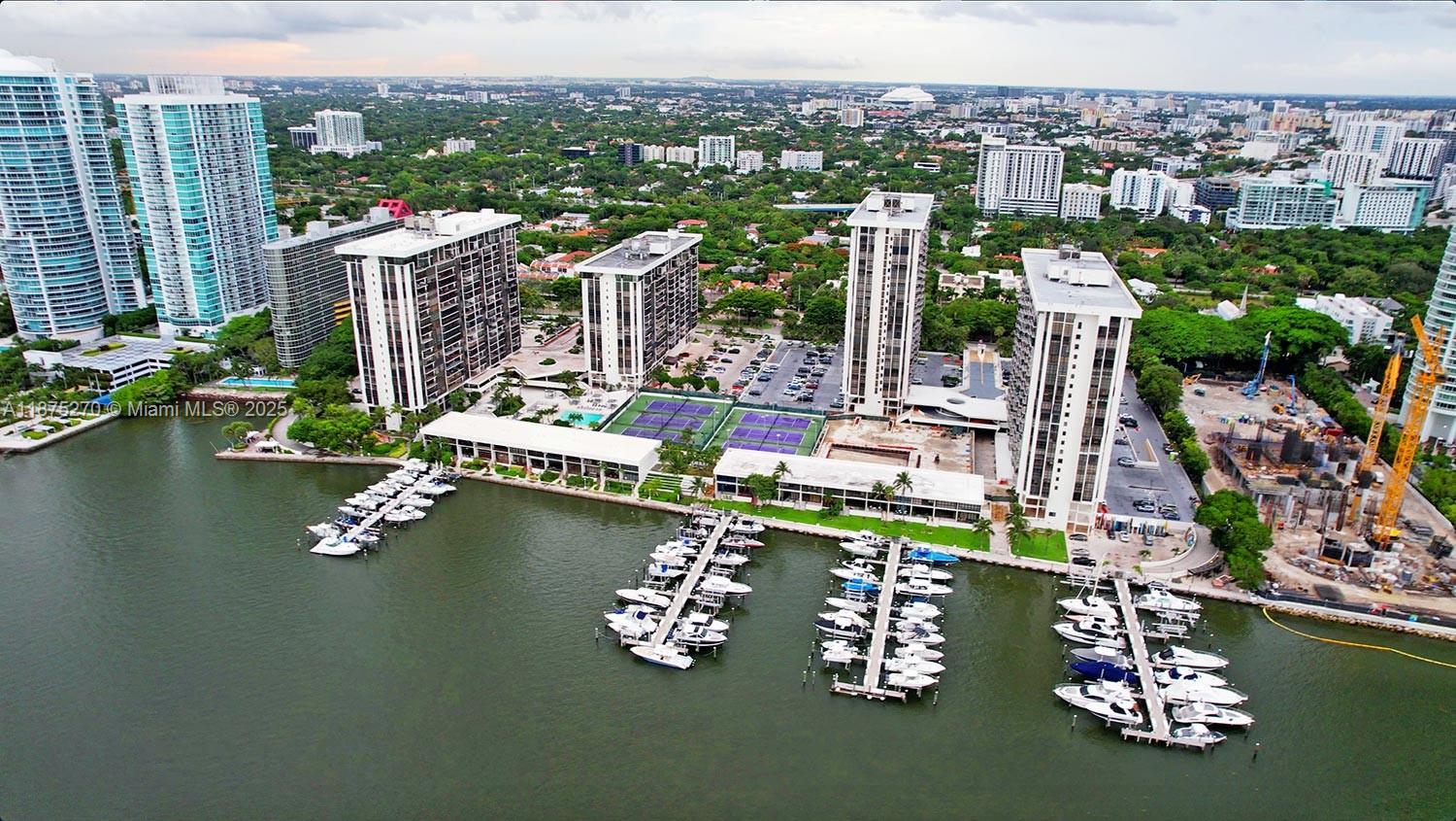 BRICKELL PLACE CONDO - Residential