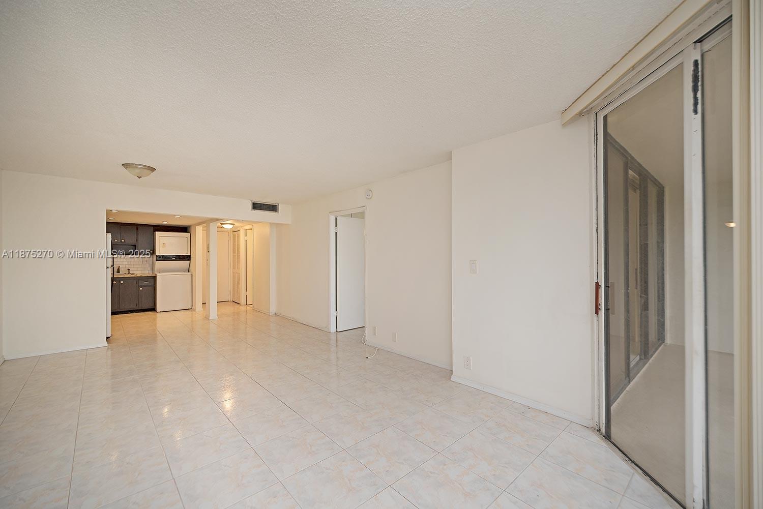 BRICKELL PLACE CONDO - Residential