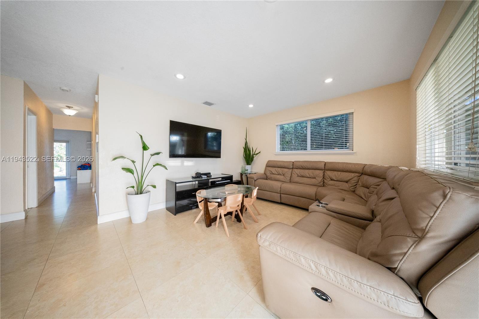 CENTRAL MIAMI PART 6 - Residential Lease