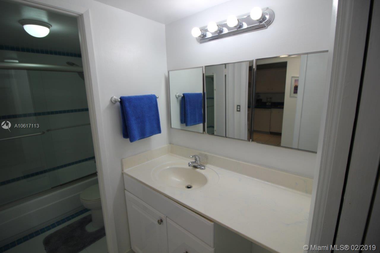 RONEY PALACE CONDO - Residential Lease