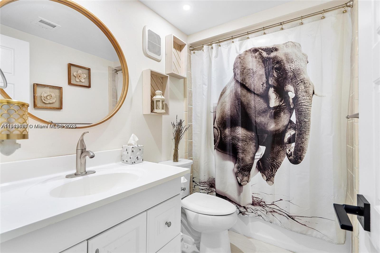 EVERGLADES SUGAR & LAND C - Residential Lease