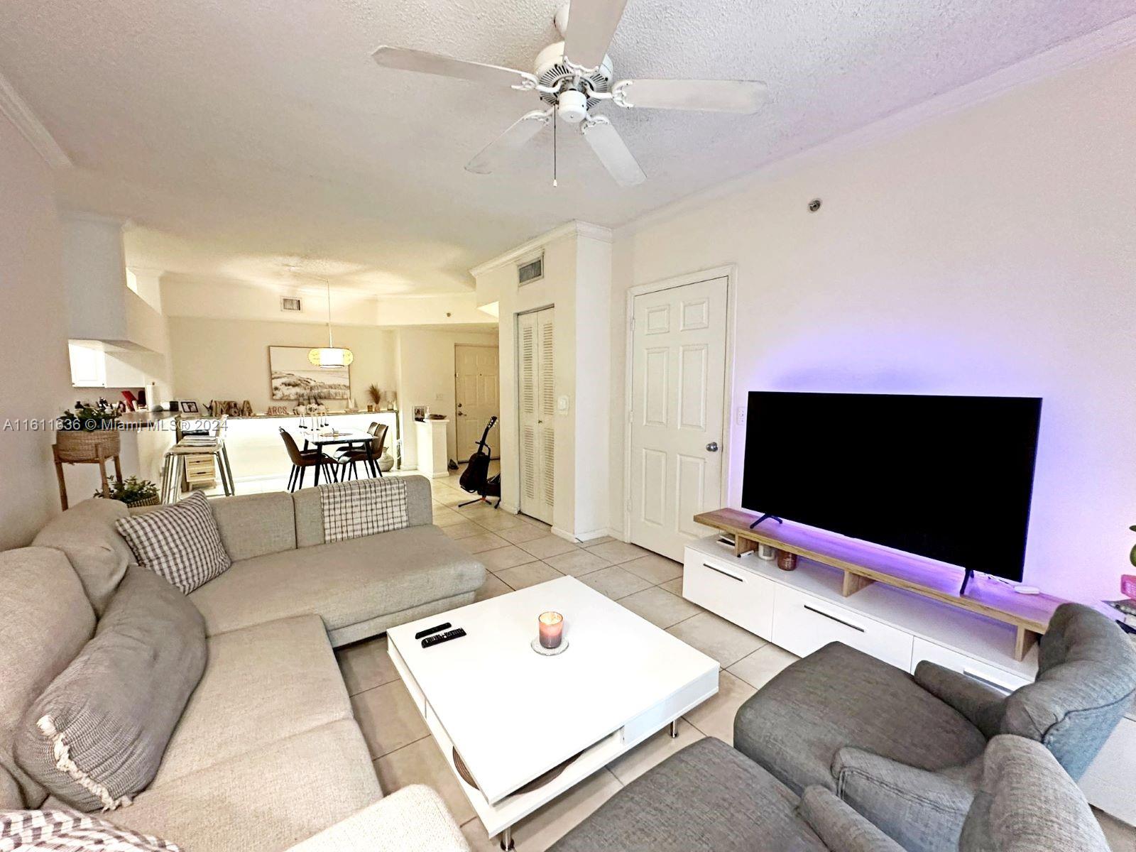 PORTO BELLAGIO CONDO - Residential
